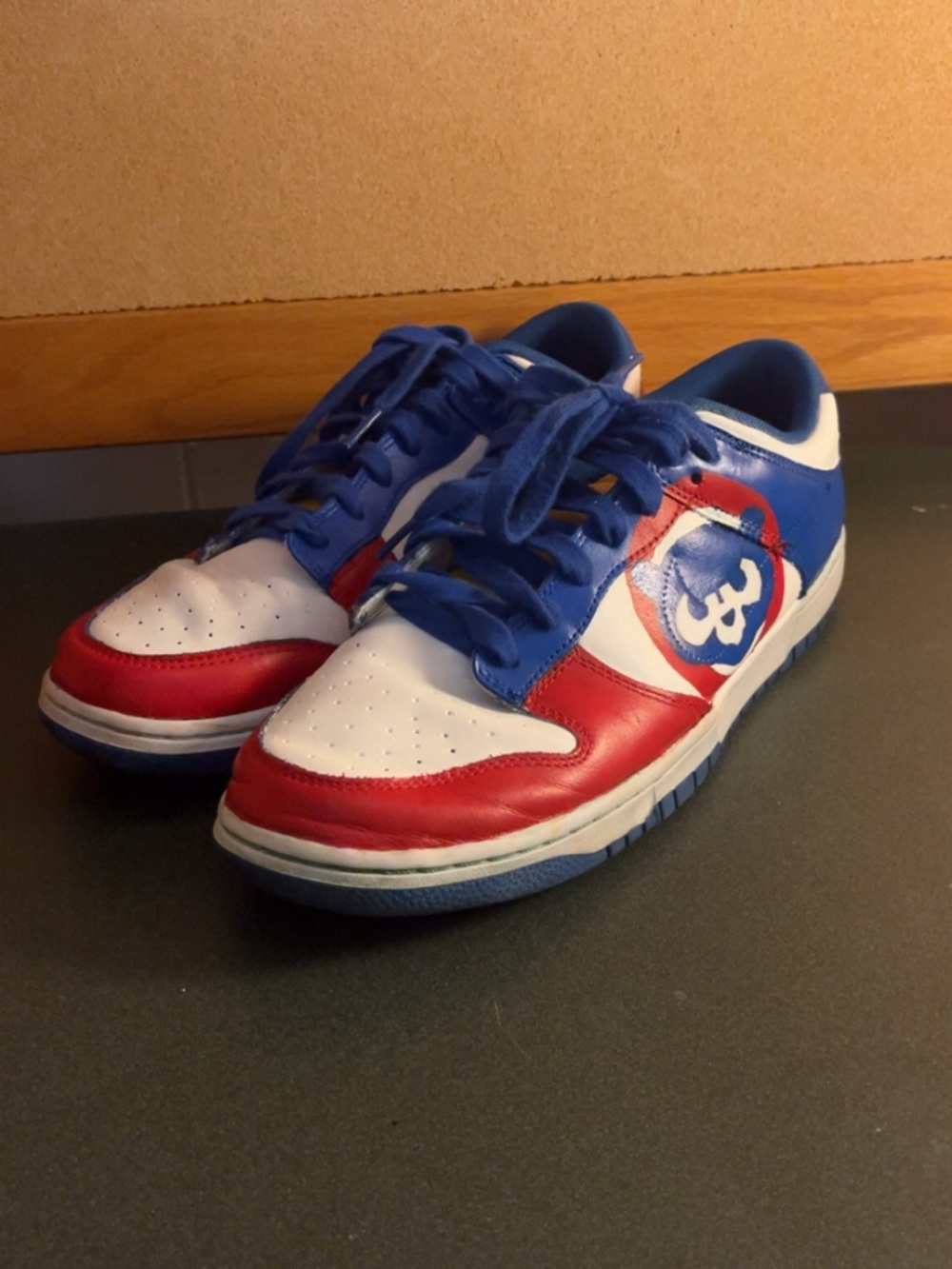 Nike Men's 1/1 Custom Chicago Cubs Low-Top Dunks in Red, White & Blue